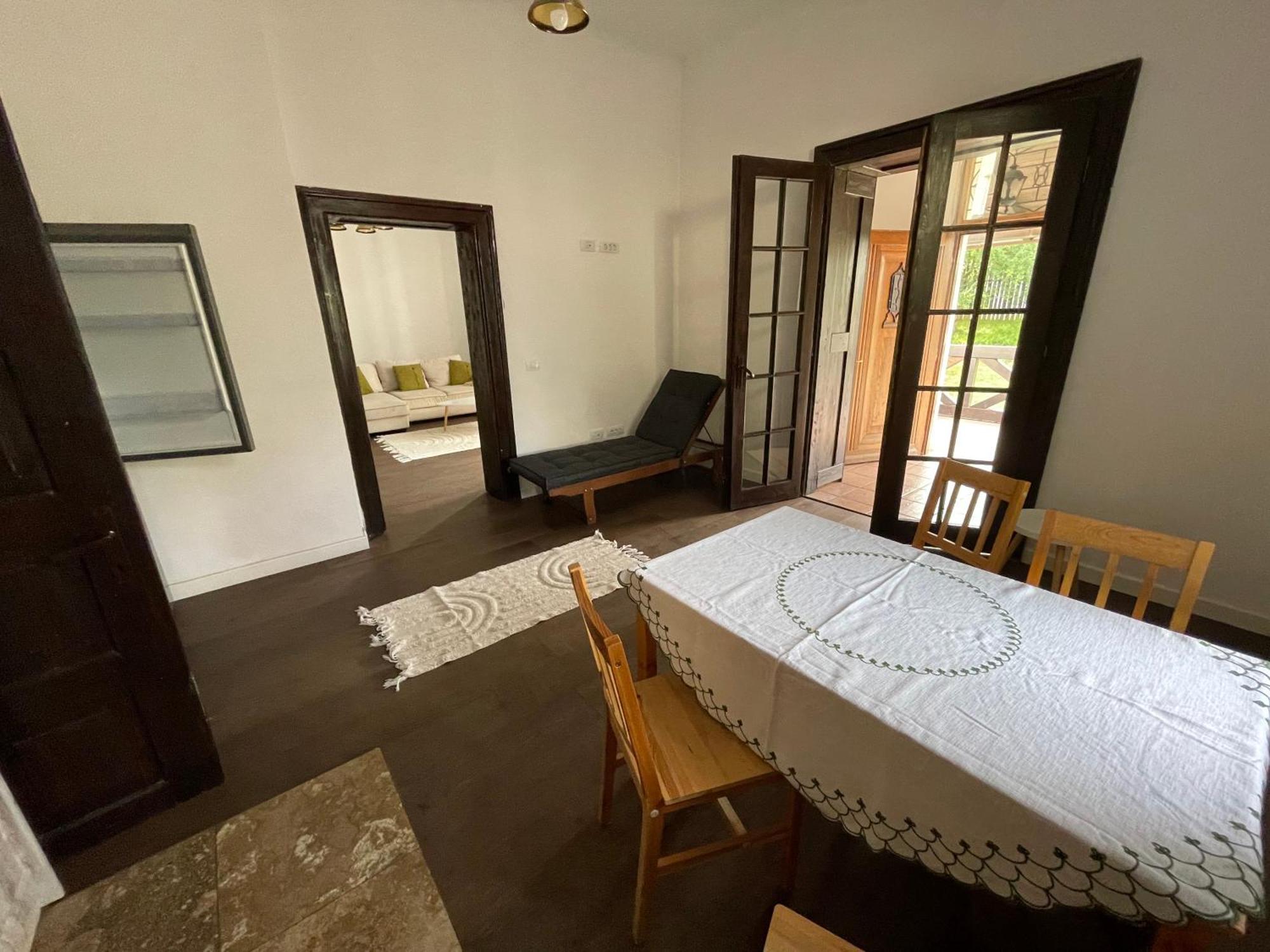 House Of Joven Villa เมดิอาช ภายนอก รูปภาพ